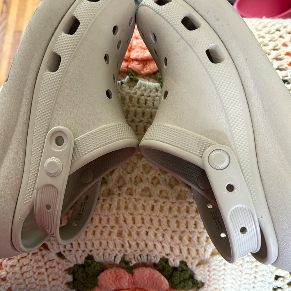Platform Crocs Size 9 Bone Colour